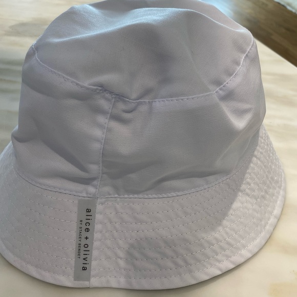 Alice + Olivia Reversible Bucket Hat - Picture 3 of 5